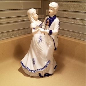 Vintage Porcelain Meissen style Dancing Couple Figurine
